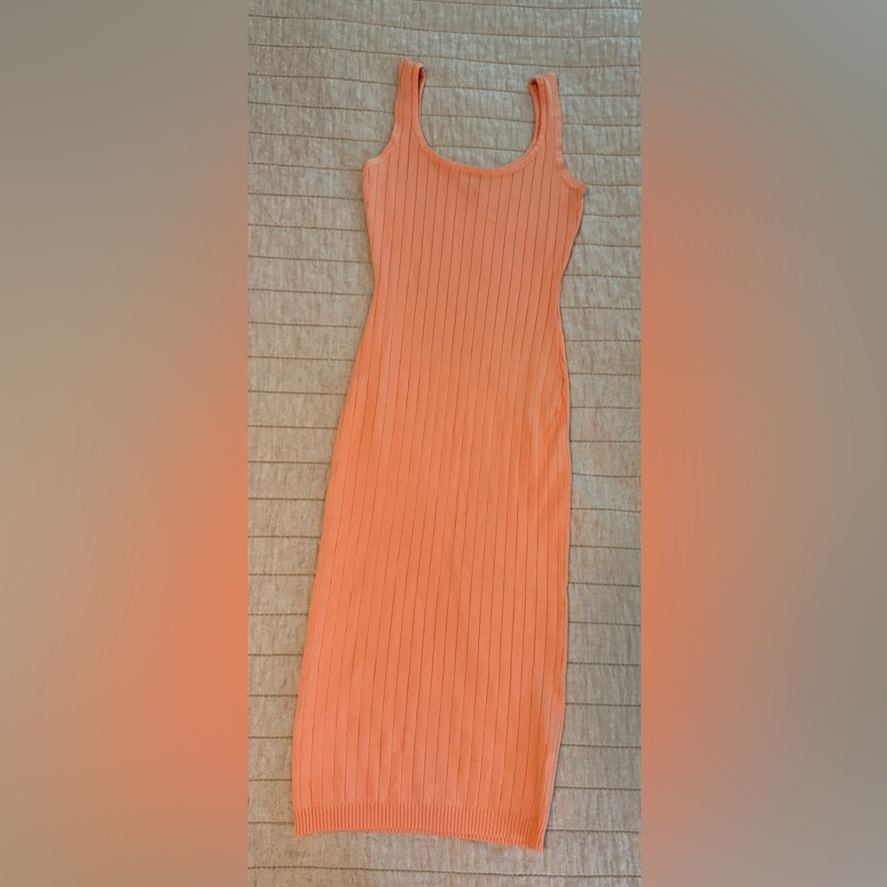 90’s Style Sleeveless Ribbed Coral Dress